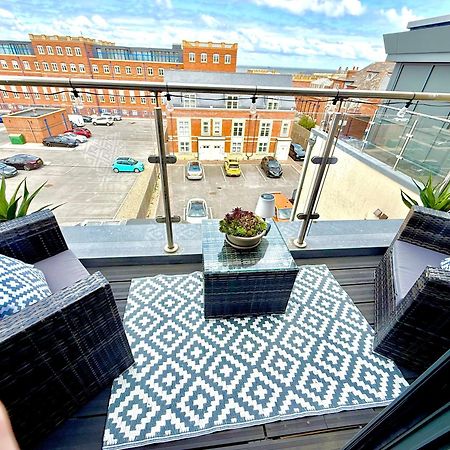 The Penthouse Margate, Balconies, Sea View, Gated Parking, Air Con! Apartment Екстериор снимка