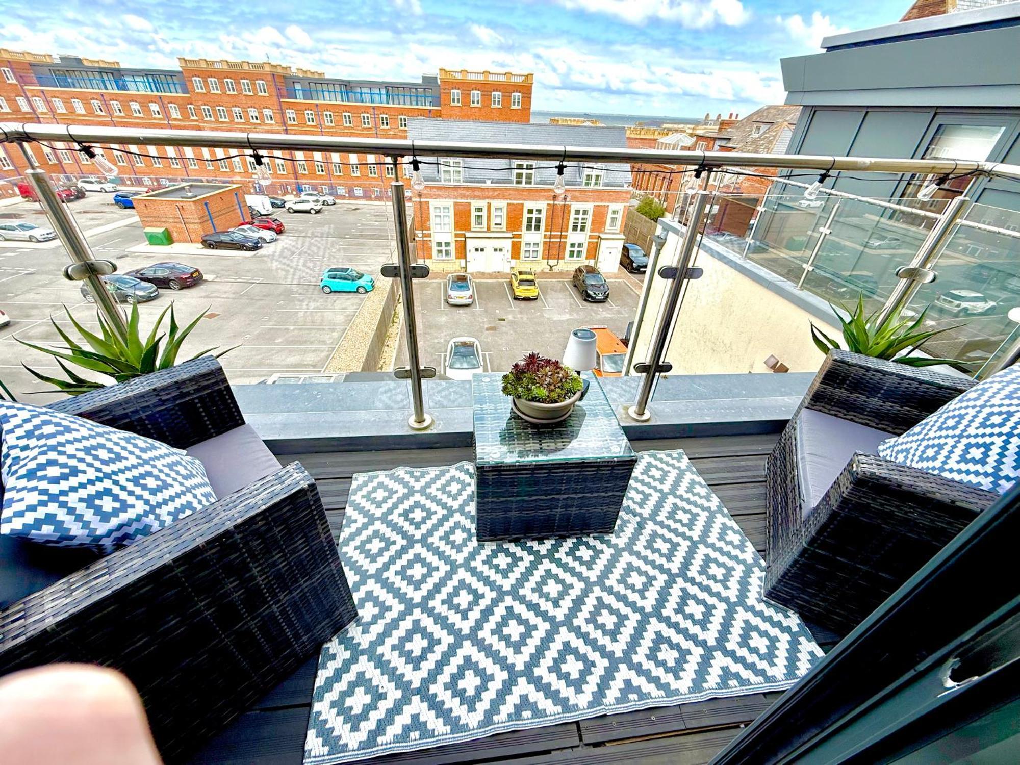 The Penthouse Margate, Balconies, Sea View, Gated Parking, Air Con! Apartment Екстериор снимка